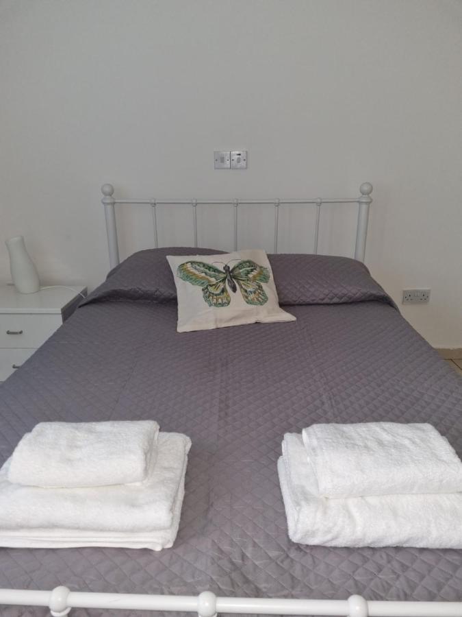 Cosy One Bedroom Apartment In Pafos מראה חיצוני תמונה